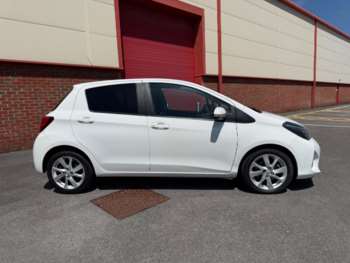Used Toyota Yaris 2016 for sale - 75012950: Photo