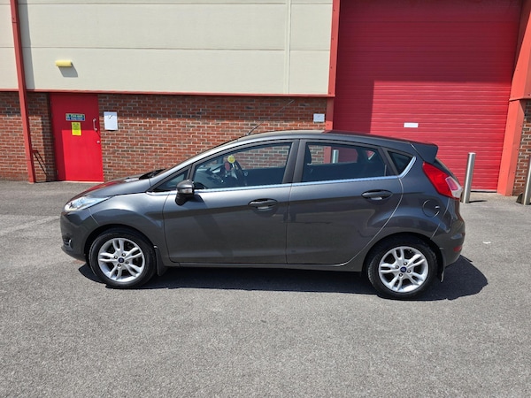 Used Ford Fiesta 2017 for sale - 74875067: Photo 6