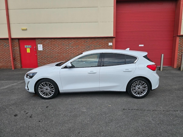 Used Ford Focus 2020 for sale - 75459059: Photo 9