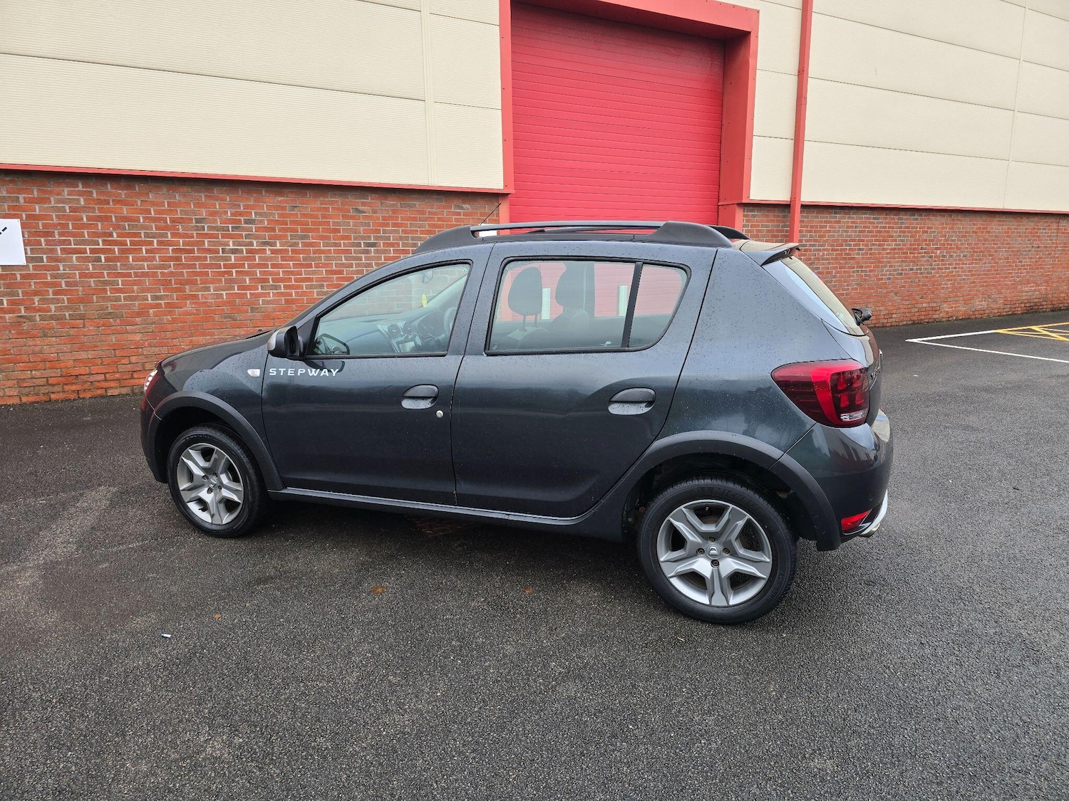 Used Dacia Sandero Stepway 2019 for sale - 76824224: Photo 13