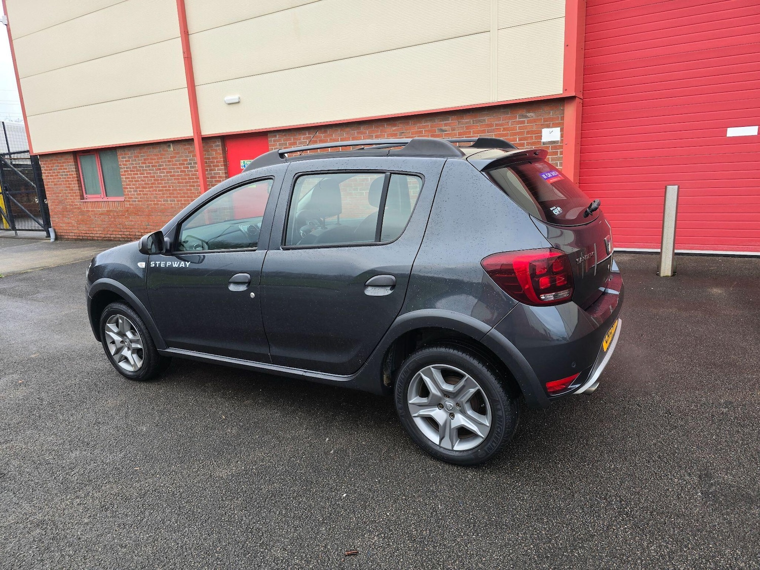 Used Dacia Sandero Stepway 2019 for sale - 76824224: Photo 17