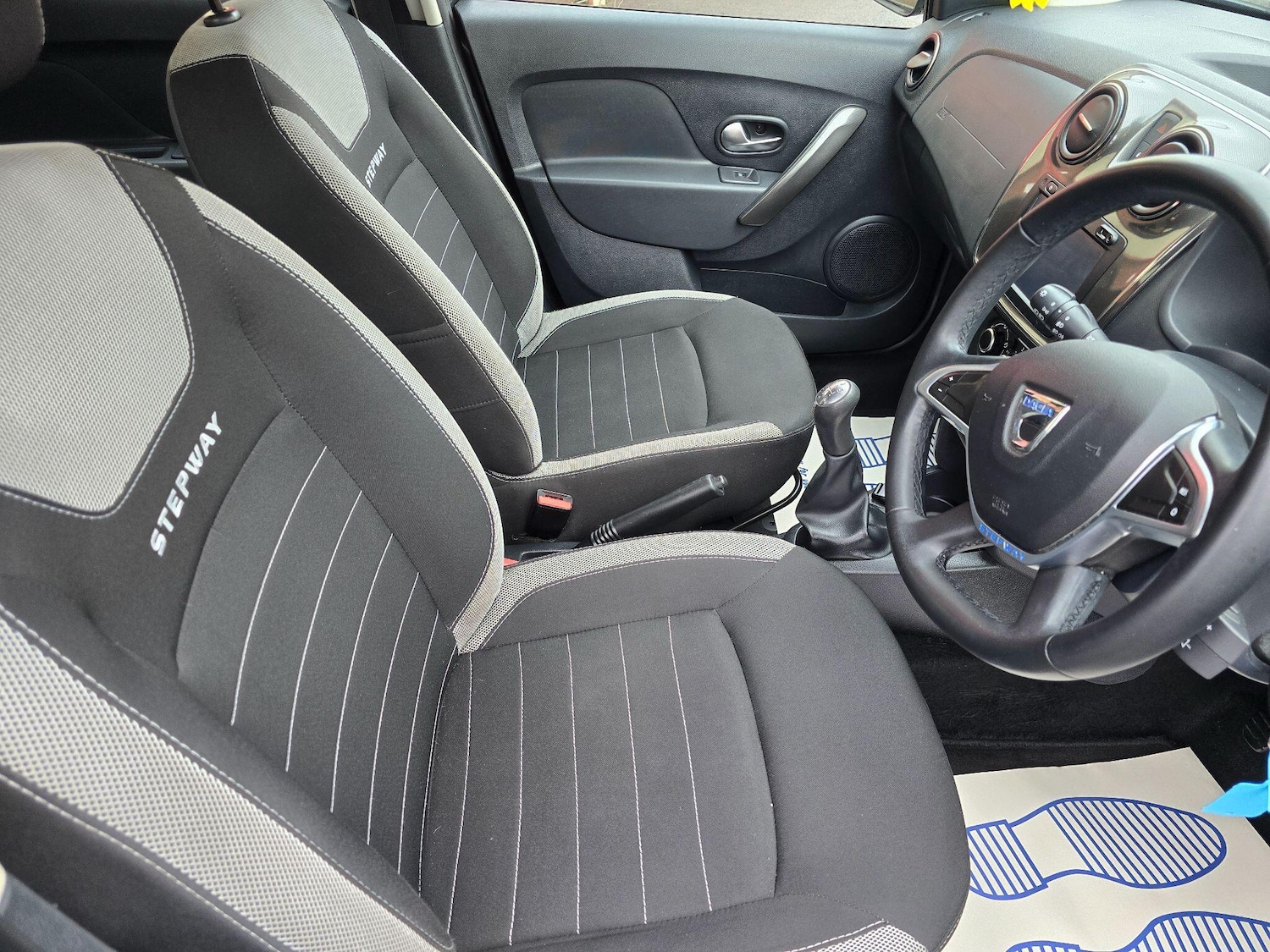 Used Dacia Sandero Stepway 2019 for sale - 76824224: Photo 22