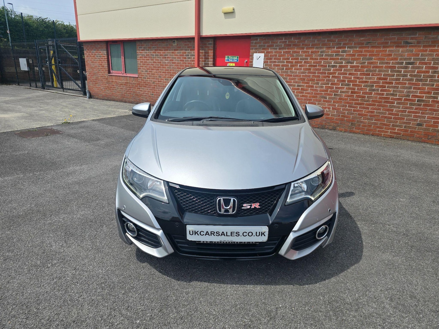 Used Honda Civic 2016 for sale - 76991075: Photo 4