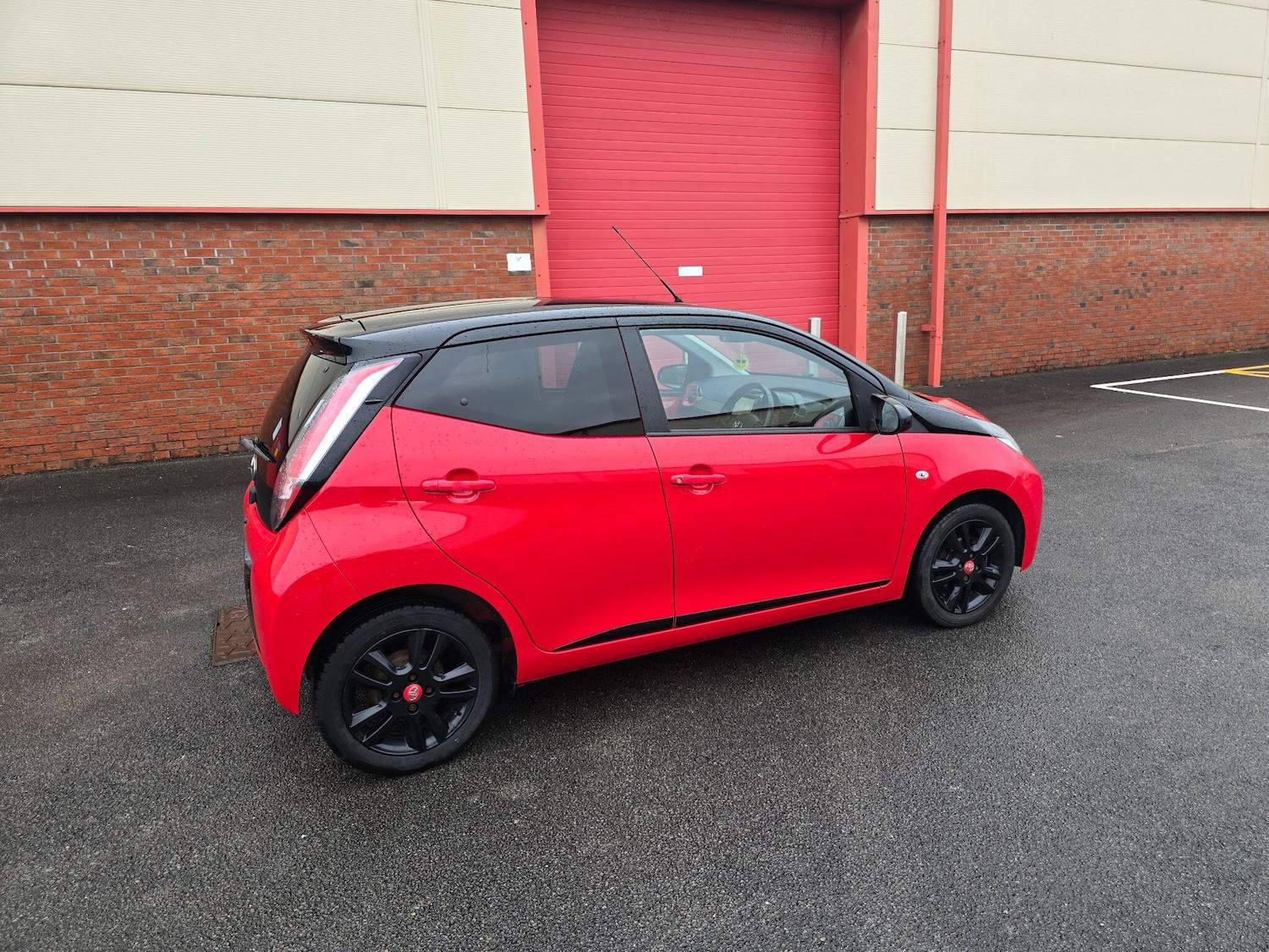 Used Toyota AYGO 2017 for sale - 77175846: Photo 21