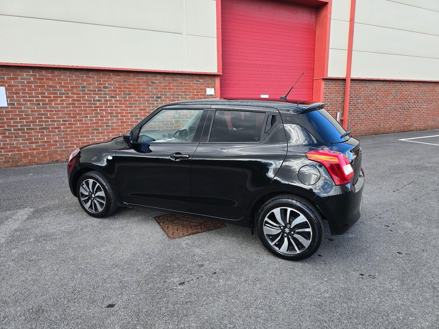 Used Suzuki Swift 2020 for sale - 76991296: Photo 13