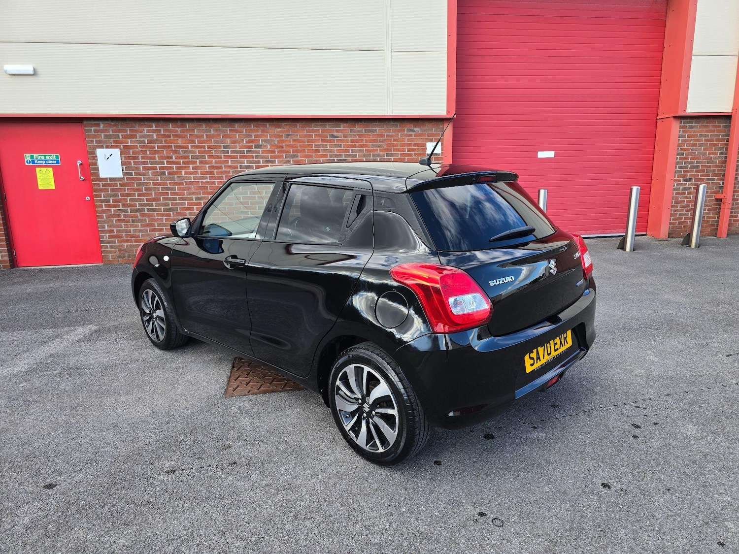 Used Suzuki Swift 2020 for sale - 76991296: Photo 8