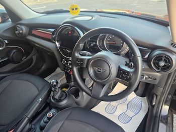 Used MINI Hatch 2021 for sale - 78309857: Photo