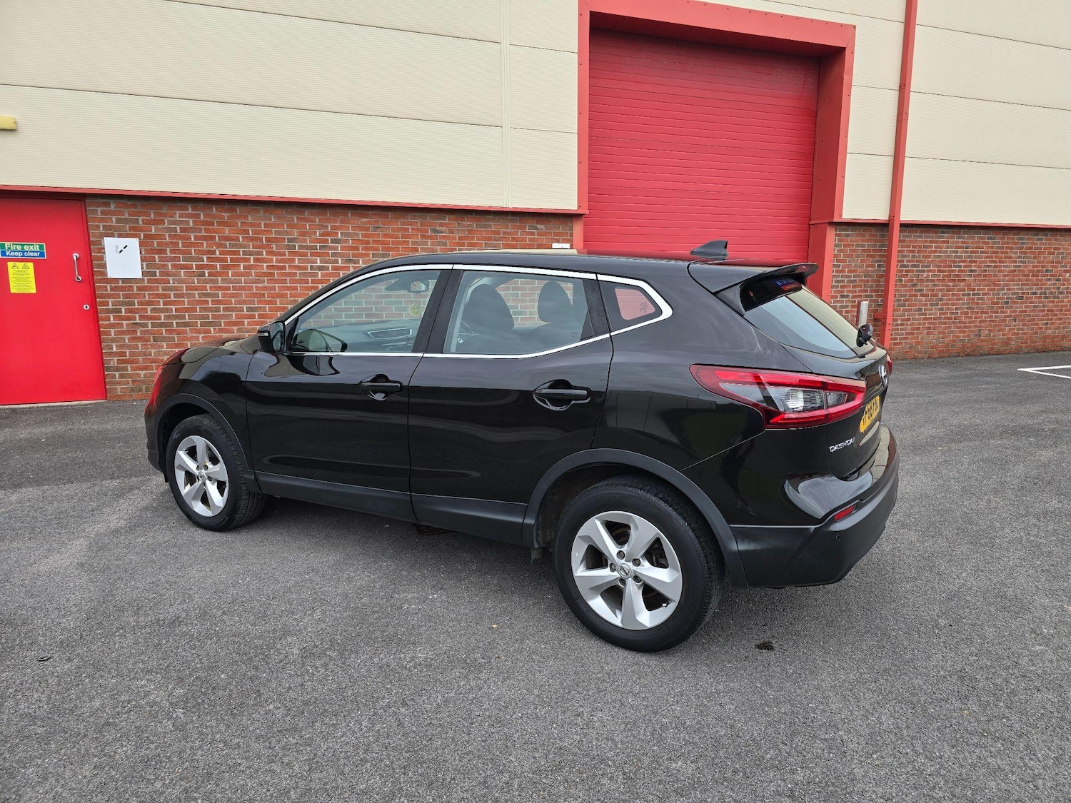 Used Nissan Qashqai for sale - 77598747: Photo 11