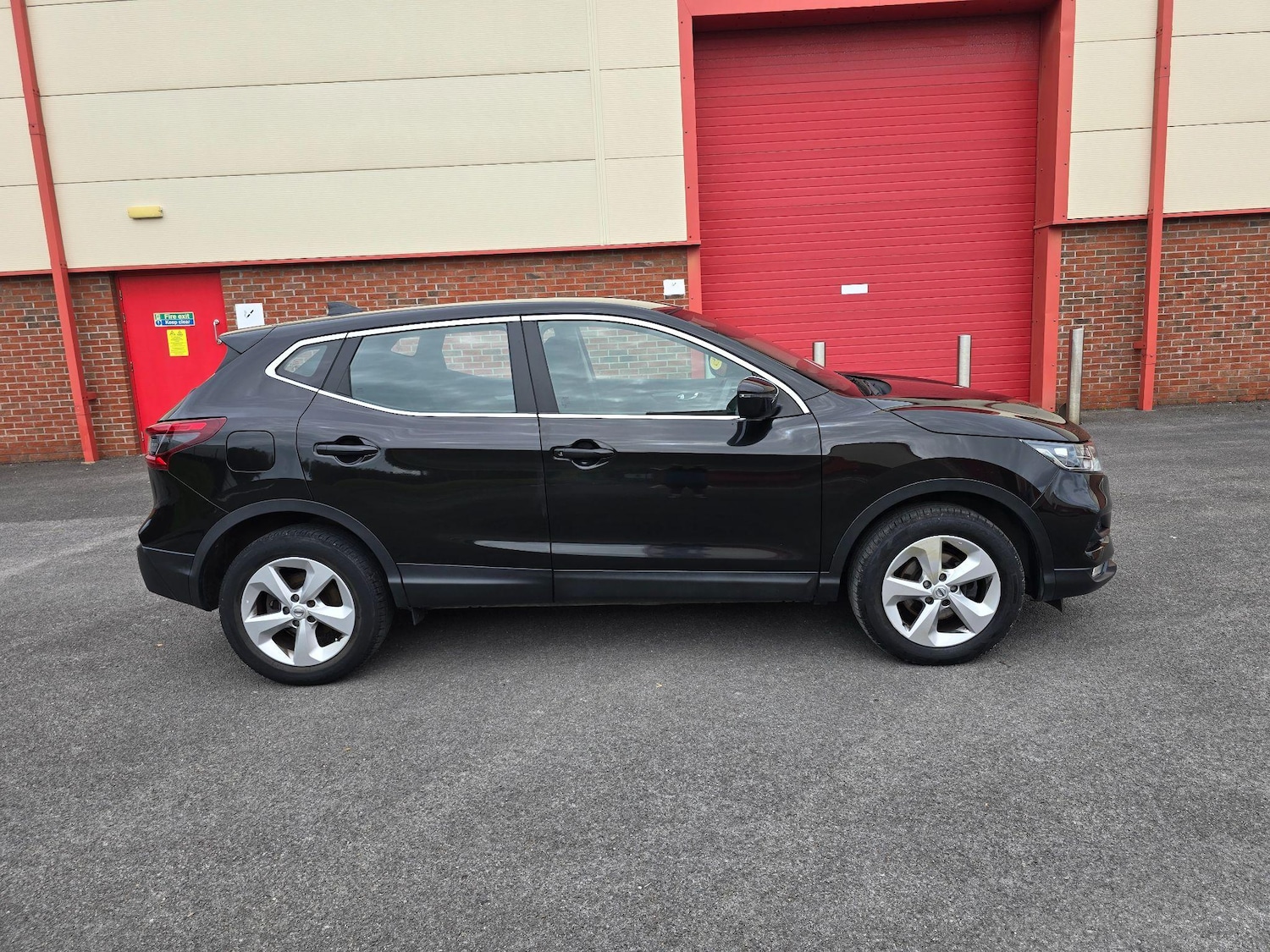 Used Nissan Qashqai for sale - 77598747: Photo 14