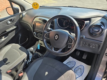 Used Renault Captur 2016 for sale - 79046634: Photo
