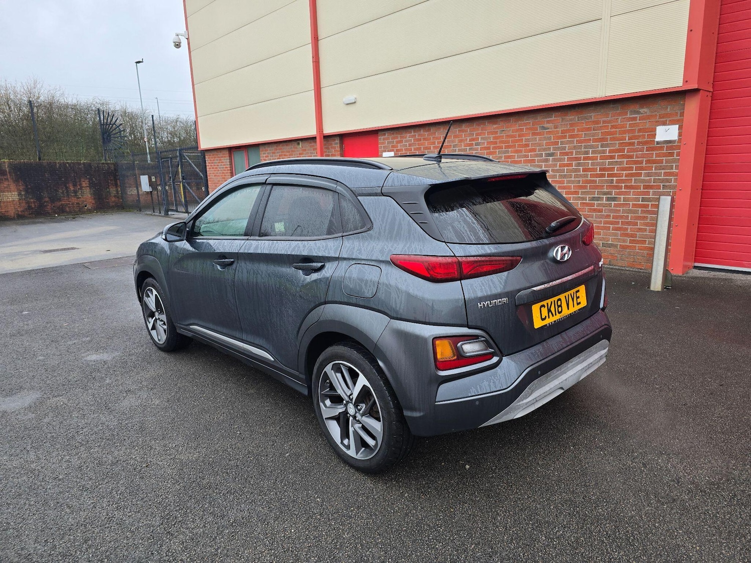 Used Hyundai KONA 2018 for sale - 77120193: Photo 6