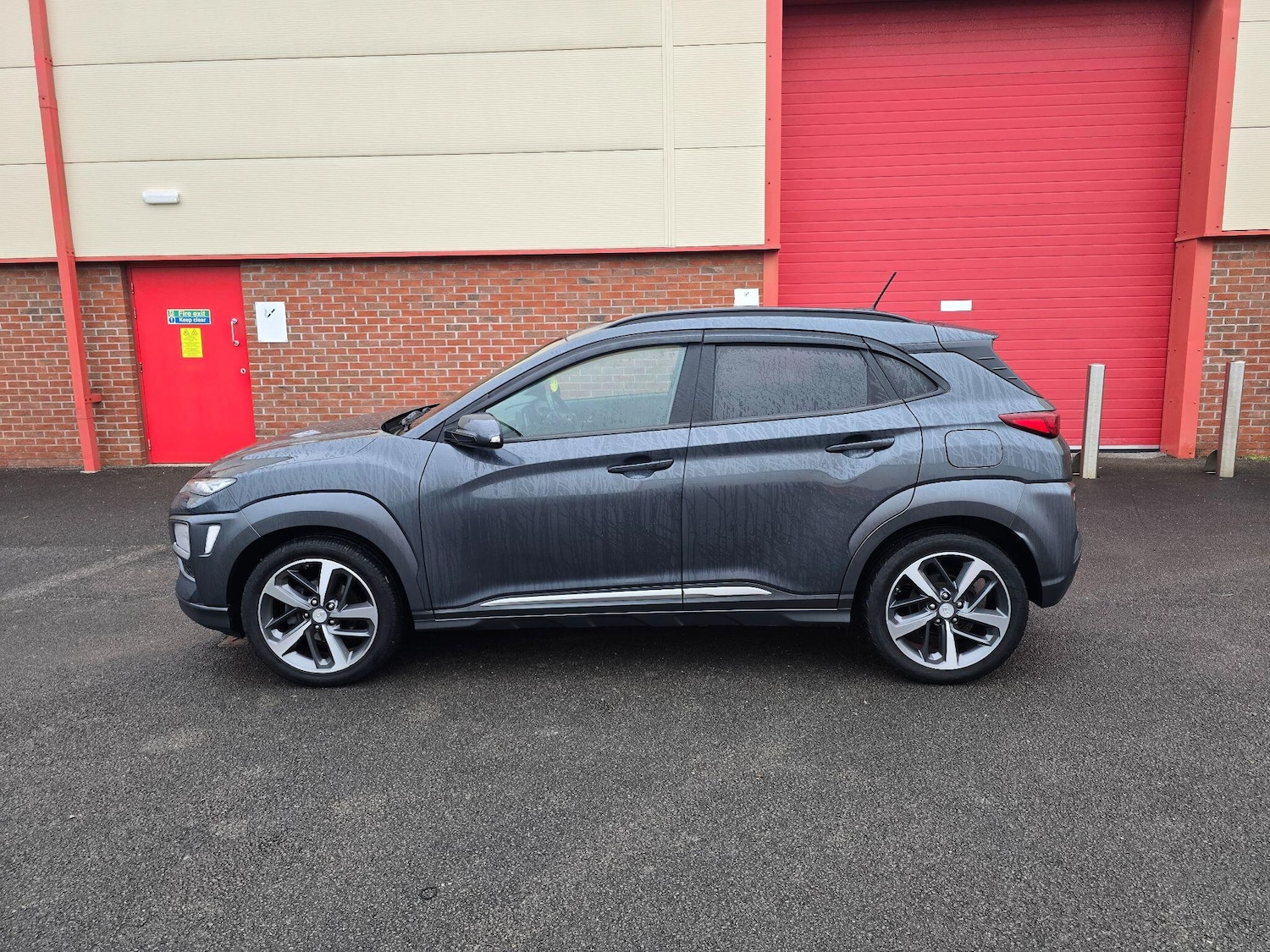 Used Hyundai KONA 2018 for sale - 77120193: Photo 7