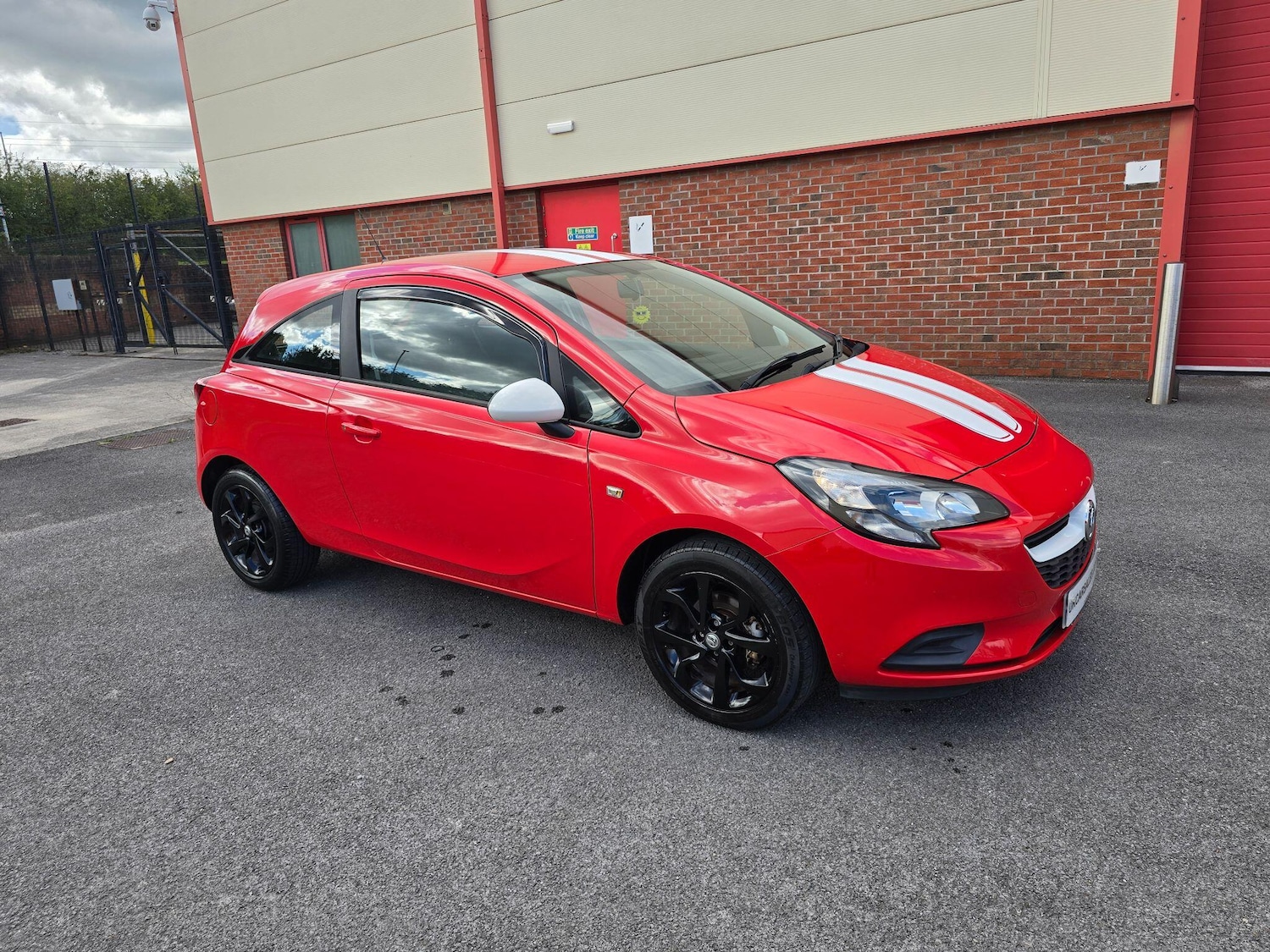 Used Vauxhall Corsa 2015 for sale - 76032354: Photo 5
