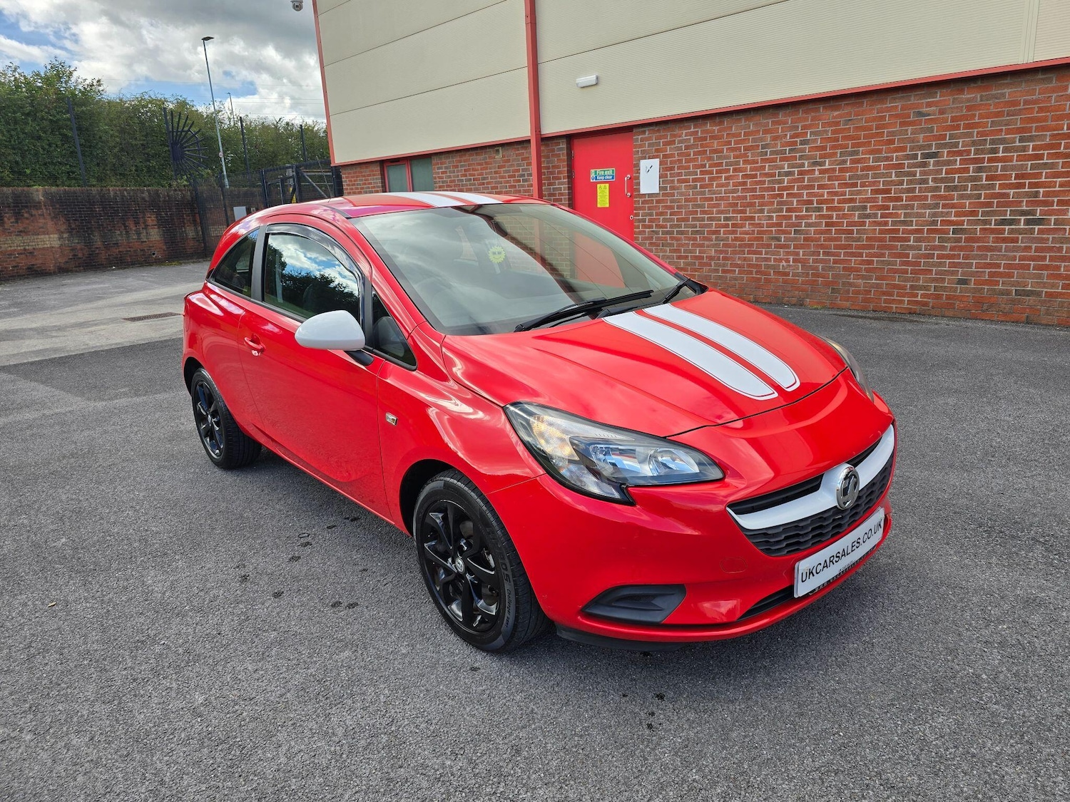 Used Vauxhall Corsa 2015 for sale - 76032354: Photo 6