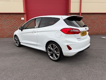 Used Ford Fiesta 2019 for sale - 76032487: Photo