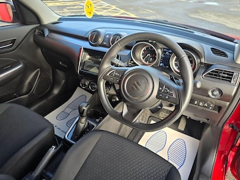 Used Suzuki Swift 2022 for sale - 78309894: Photo