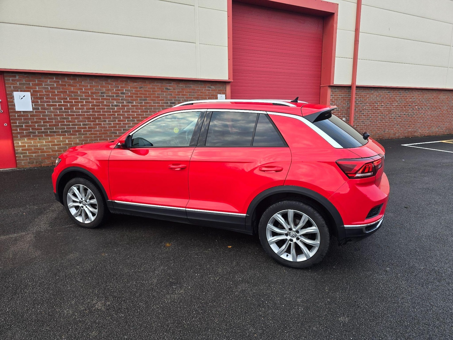 Used Volkswagen T-Roc 2018 for sale - 76727284: Photo 15