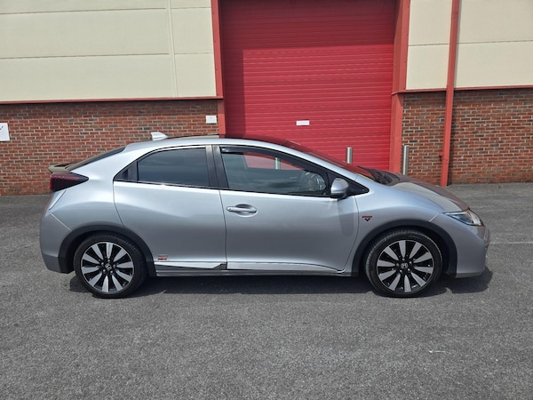 Used Honda Civic 2016 for sale - 74875783: Photo 10