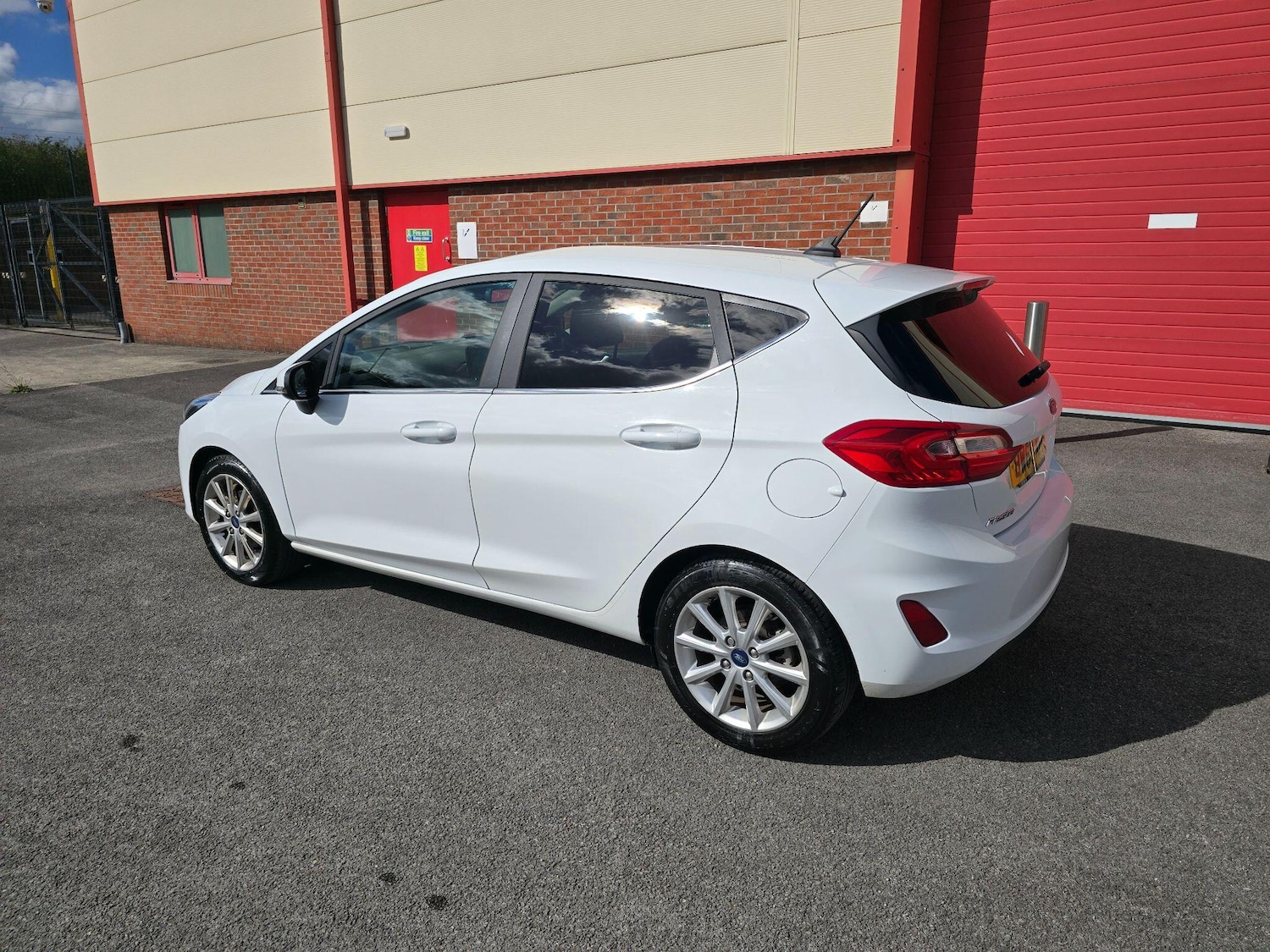 Used Ford Fiesta 2020 for sale - 76060119: Photo 10
