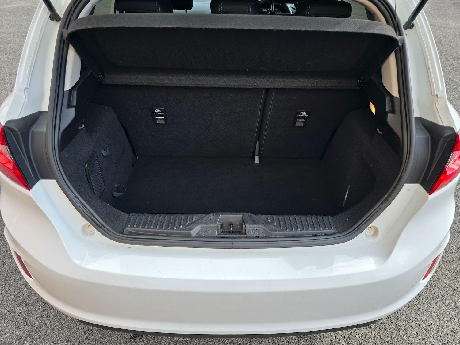 Used Ford Fiesta 2020 for sale - 76060119: Photo 31