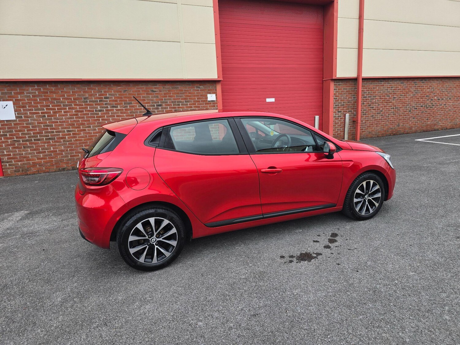 Used Renault Clio 2022 for sale - 76167218: Photo 18