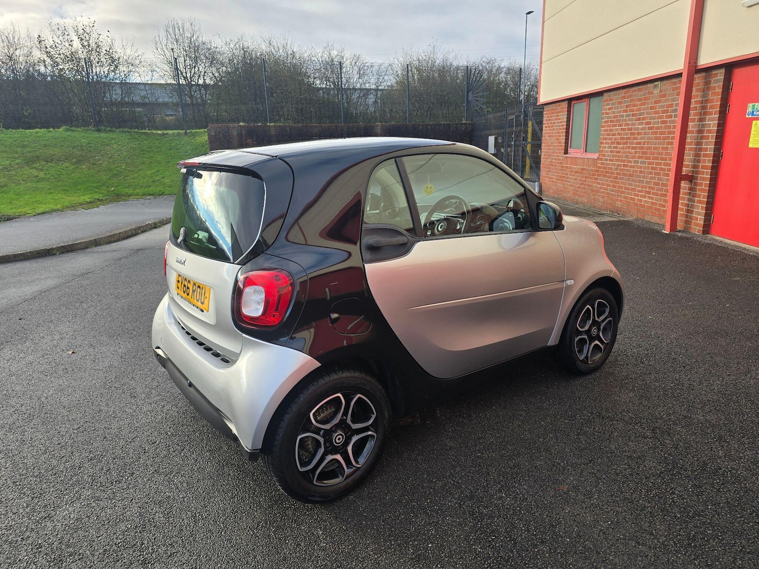 Used smart fortwo 2016 for sale - 76689108: Photo 18
