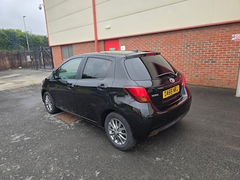 Used Toyota Yaris 2016 for sale - 78839886: Photo