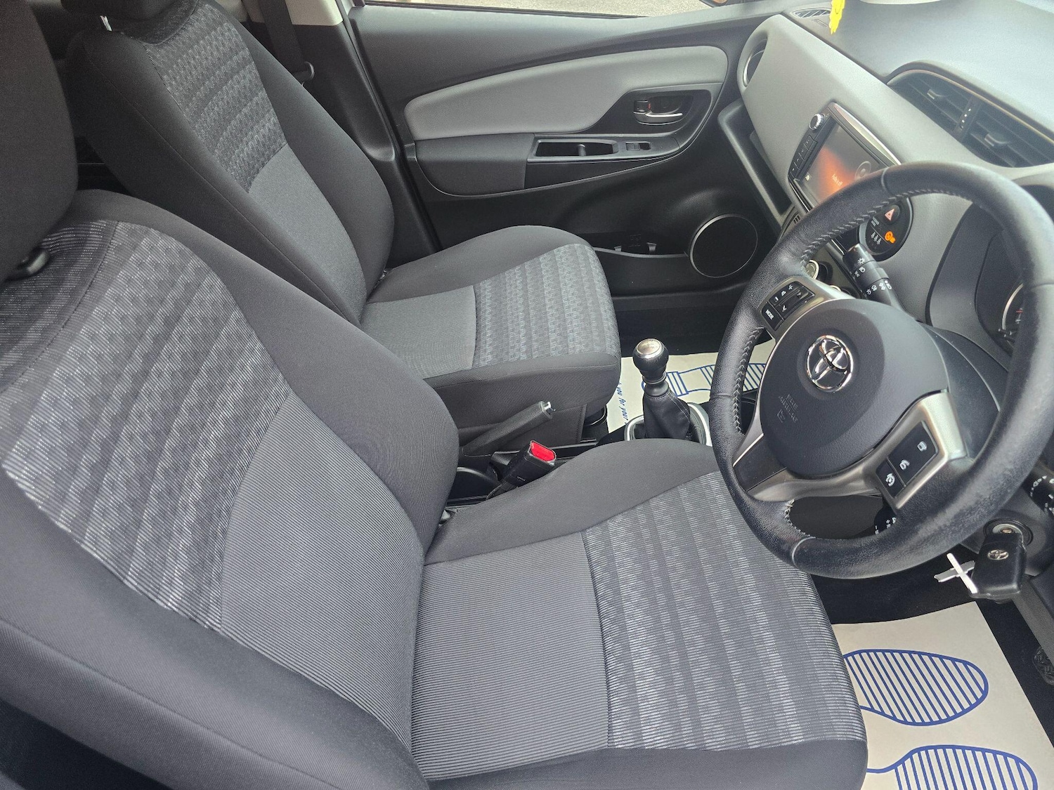 Used Toyota Yaris 2016 for sale - 76865733: Photo 21
