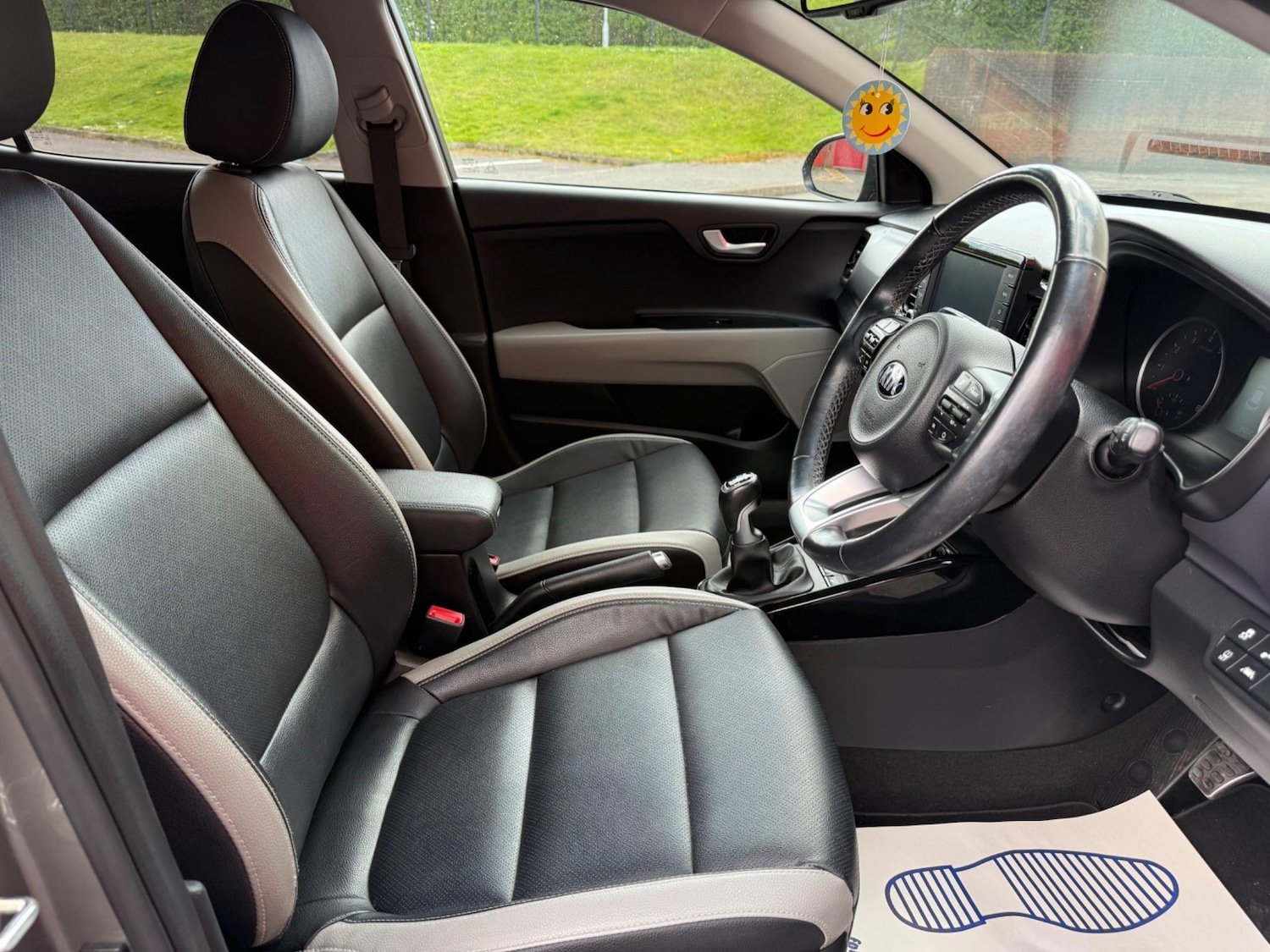 Used Kia Stonic 2019 for sale - 76990559: Photo 10