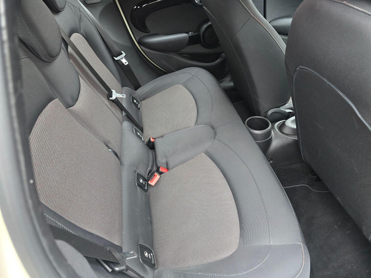 Used MINI Hatch 2018 for sale - 76689274: Photo 23