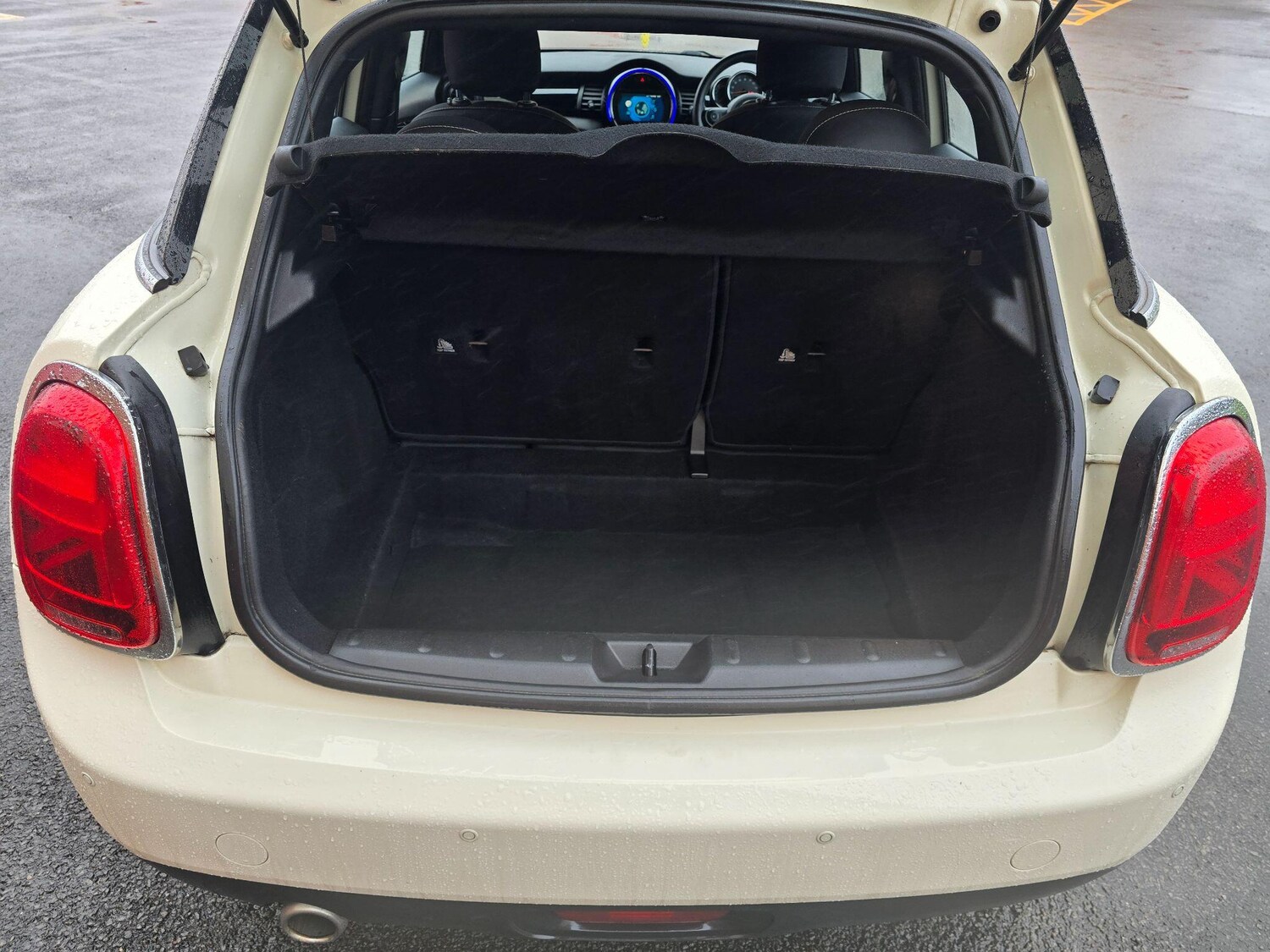 Used MINI Hatch 2018 for sale - 76689274: Photo 24