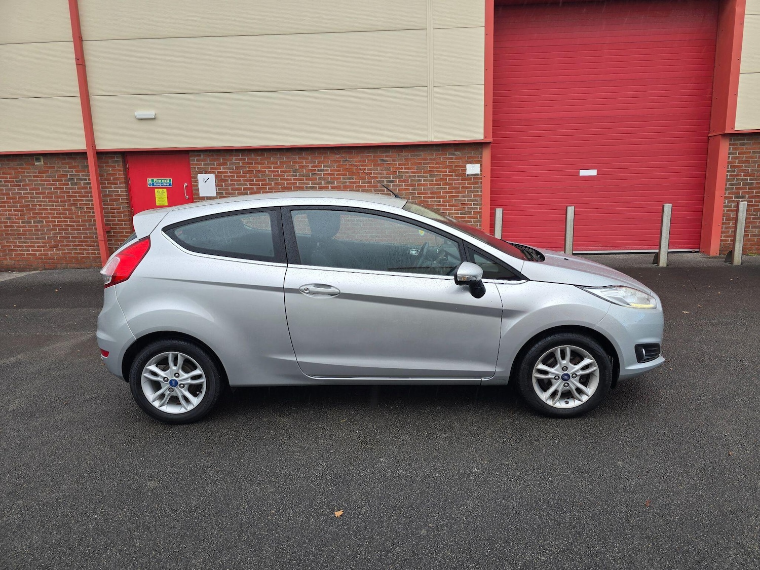 Used Ford Fiesta 2016 for sale - 76538537: Photo 18