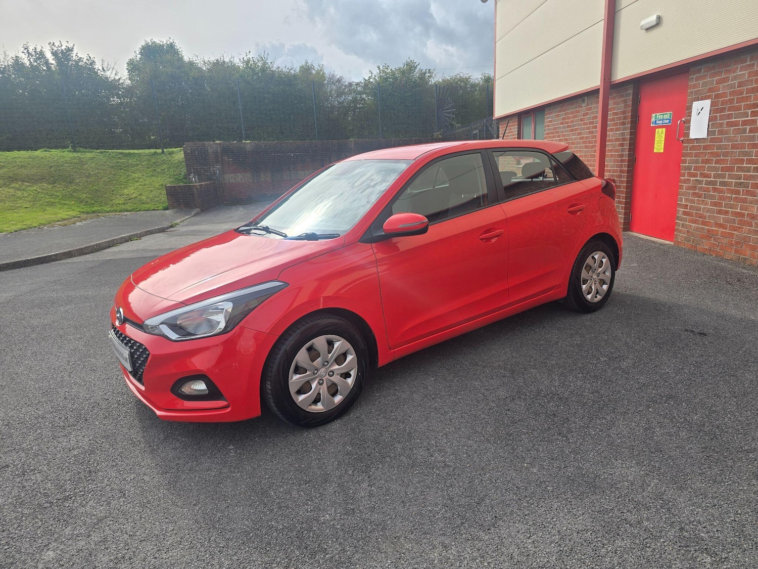 Used Hyundai i20 2018 for sale - 76032036: Photo 11