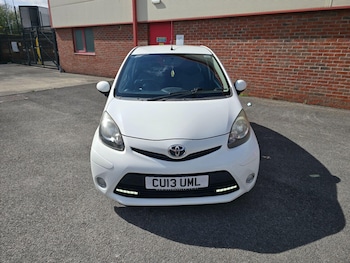 Used Toyota AYGO 2013 for sale - 78072516: Photo