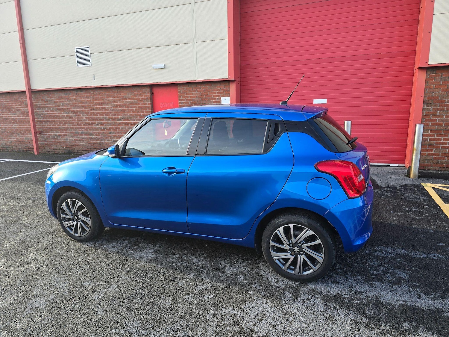 Used Suzuki Swift 2022 for sale - 77351994: Photo 9