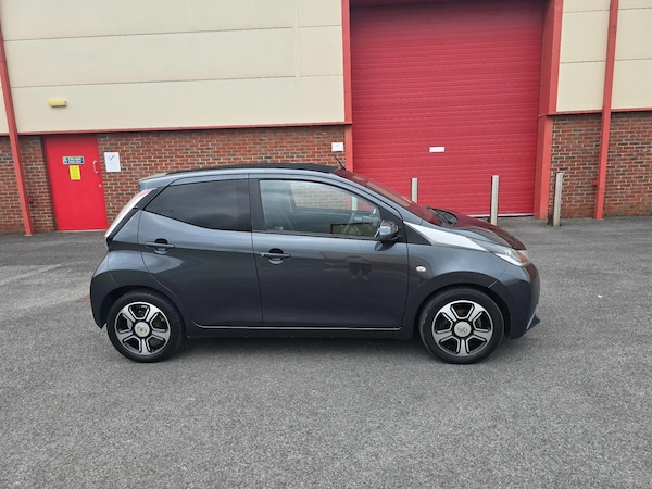 Used Toyota AYGO 2016 for sale - 74990710: Photo 11