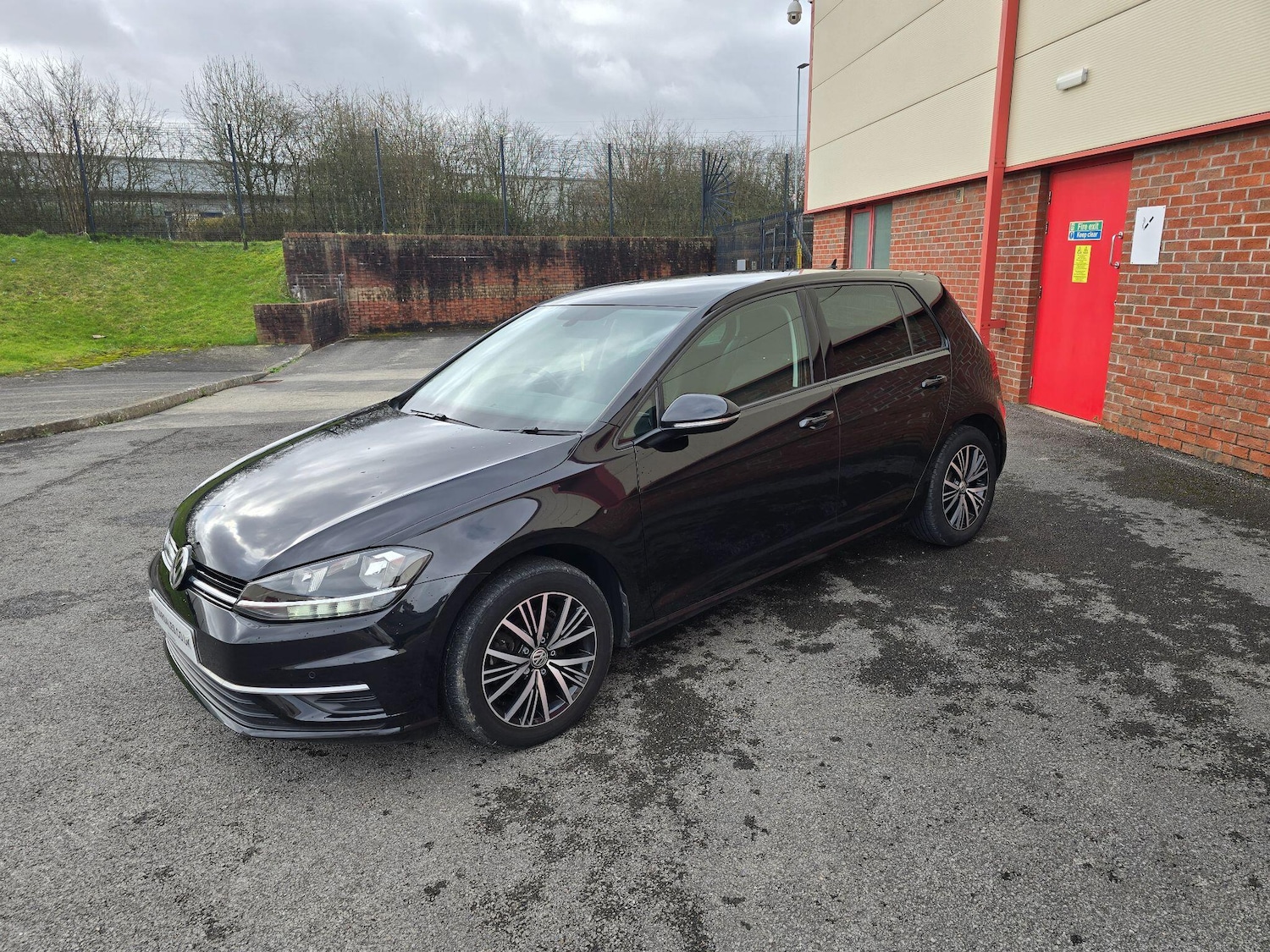 Used Volkswagen Golf 2018 for sale - 77468195: Photo 12