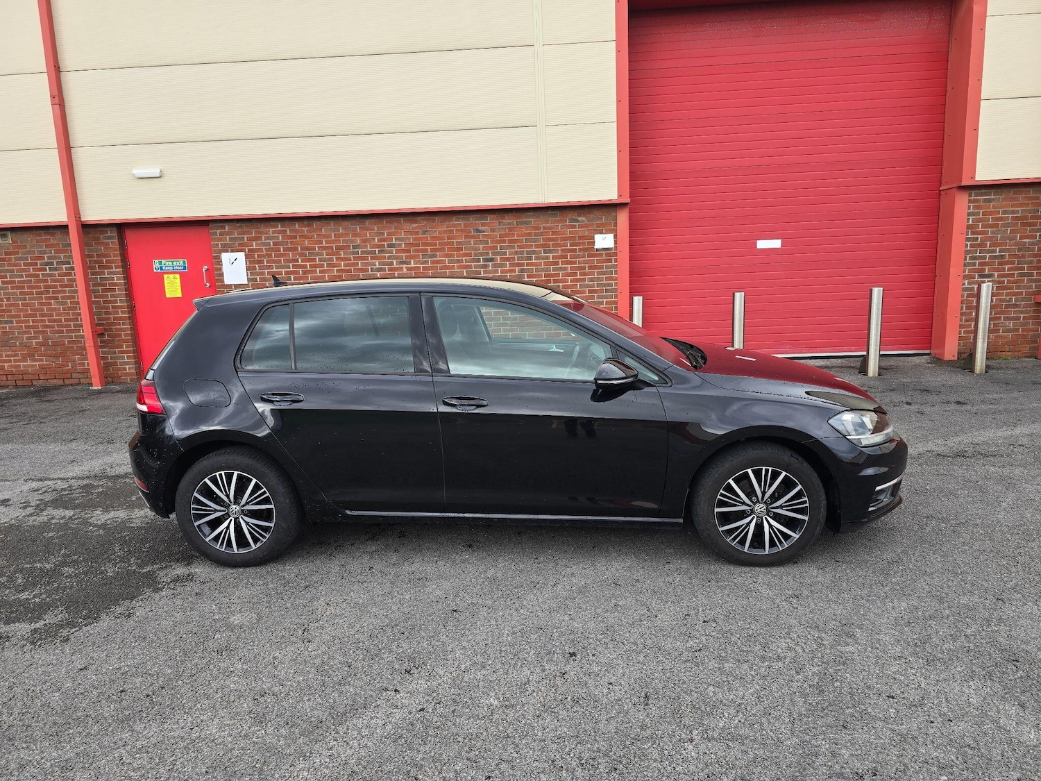 Used Volkswagen Golf 2018 for sale - 77468195: Photo 21
