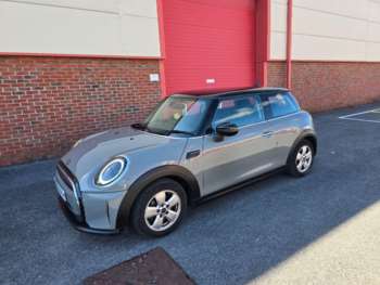 Used MINI Hatch 2021 for sale - 75089558: Photo