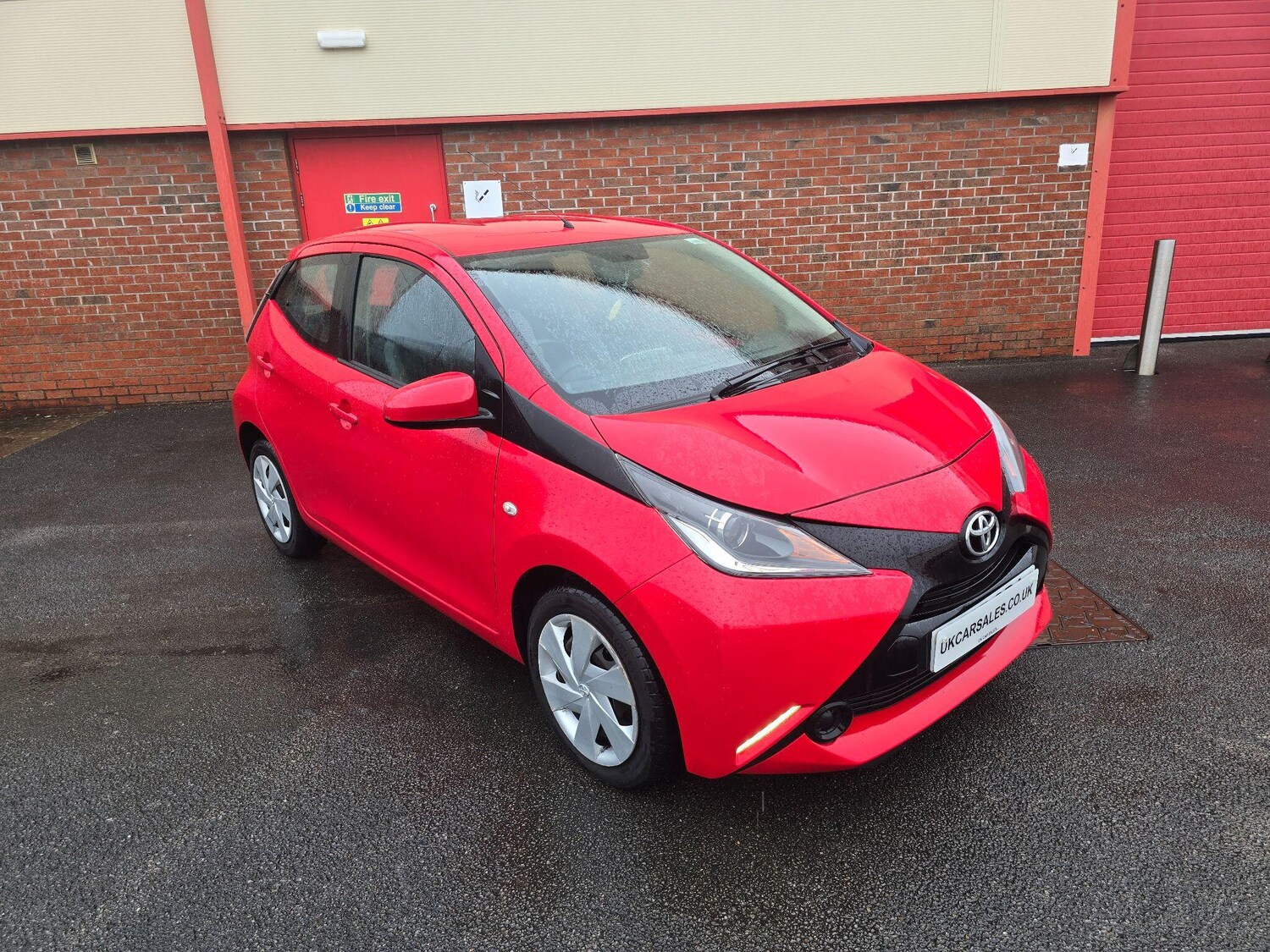 Used Toyota AYGO for sale - 77510129: Photo 10