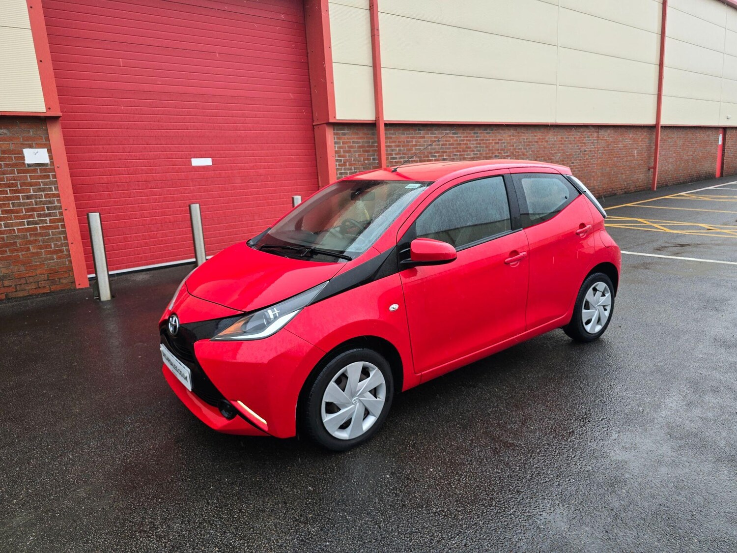 Used Toyota AYGO for sale - 77510129: Photo 11