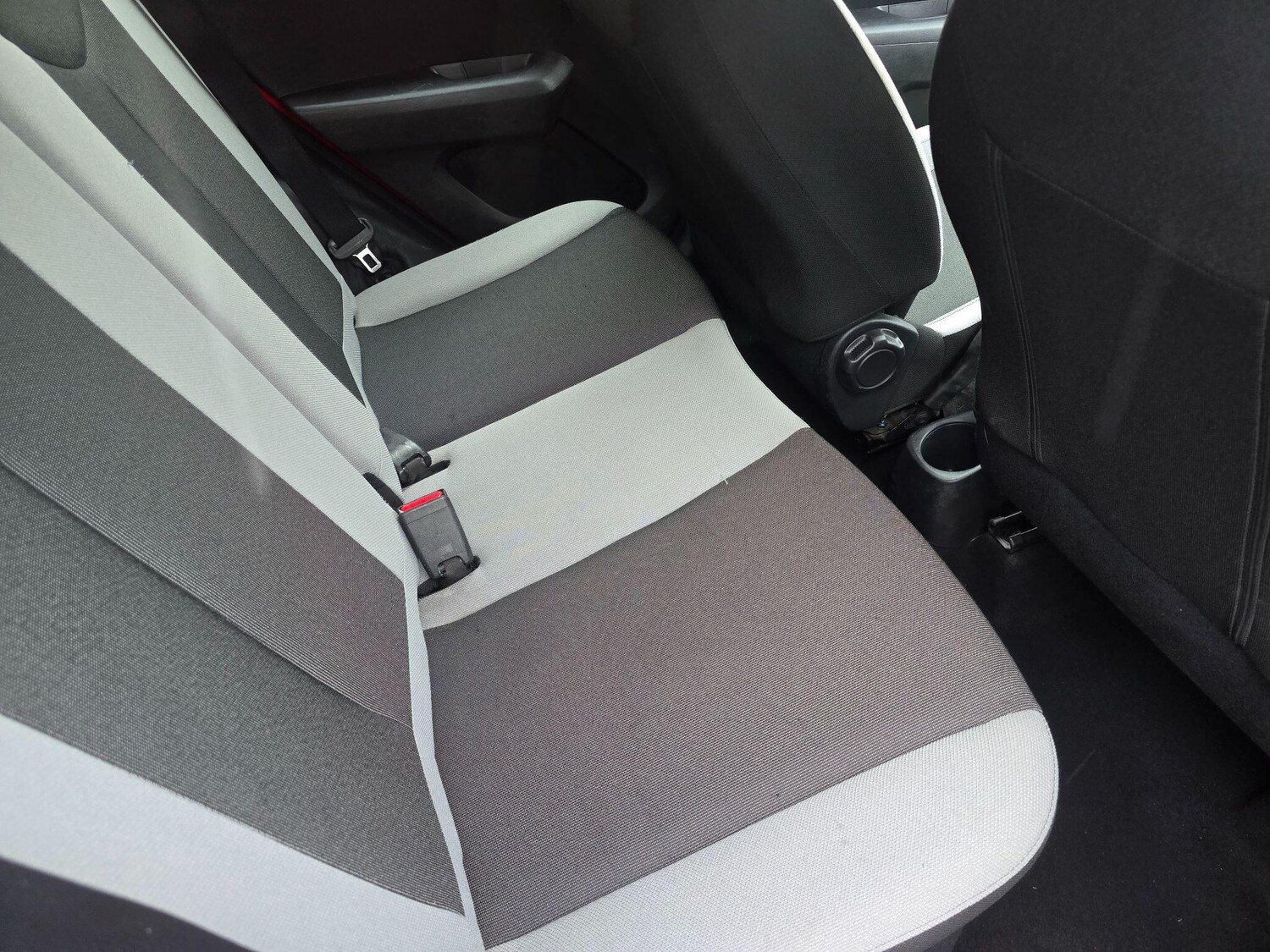 Used Toyota AYGO for sale - 77510129: Photo 24