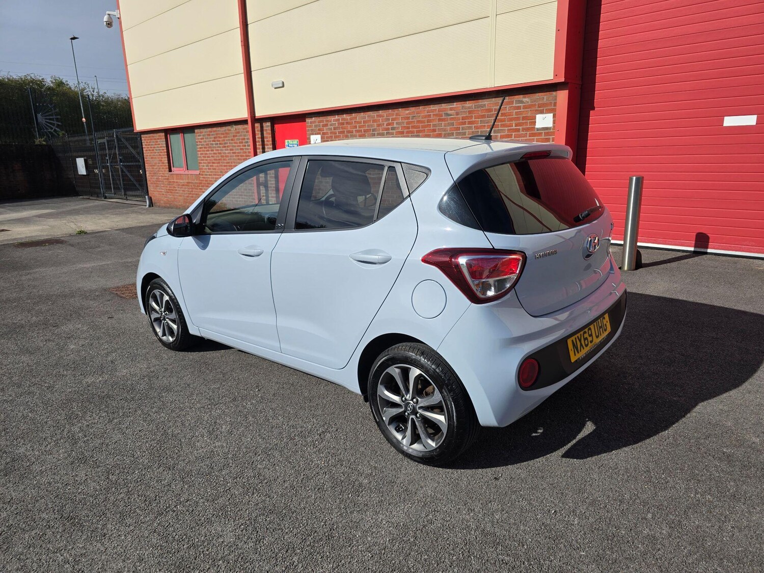 Used Hyundai i10 2019 for sale - 76032179: Photo 10
