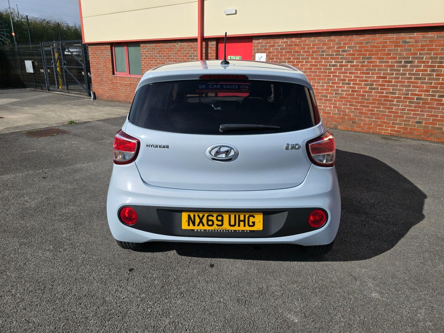Used Hyundai i10 2019 for sale - 76032179: Photo 14