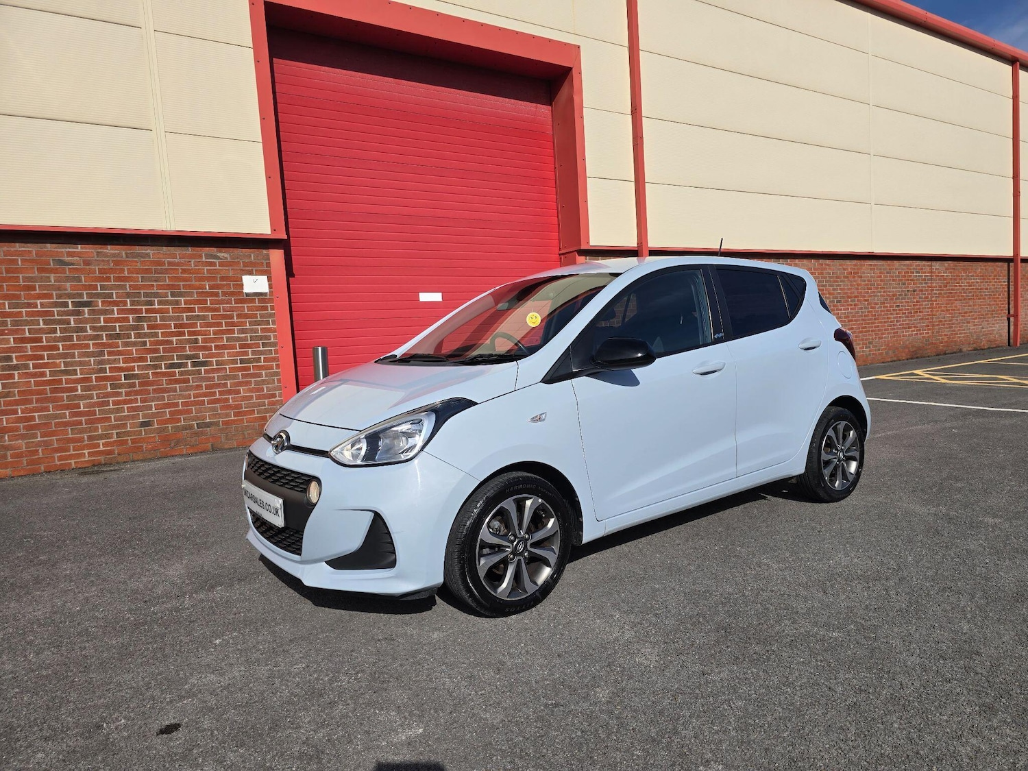 Used Hyundai i10 2019 for sale - 76032179: Photo 8