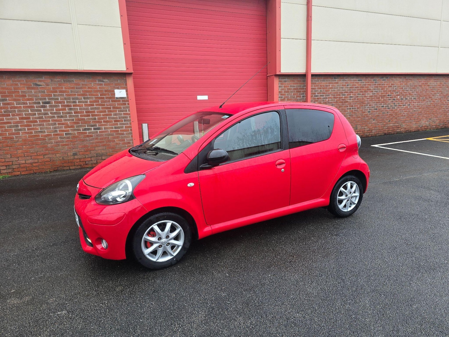 Used Toyota AYGO 2014 for sale - 77496700: Photo 11