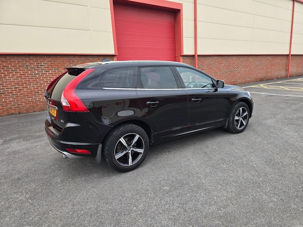 Used Volvo XC60 2017 for sale - 75623008: Photo 11