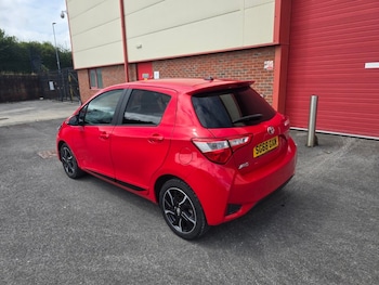 Used Toyota Yaris 2018 for sale - 79334727: Photo