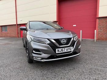 Used Nissan Qashqai 2017 for sale - 75564402: Photo