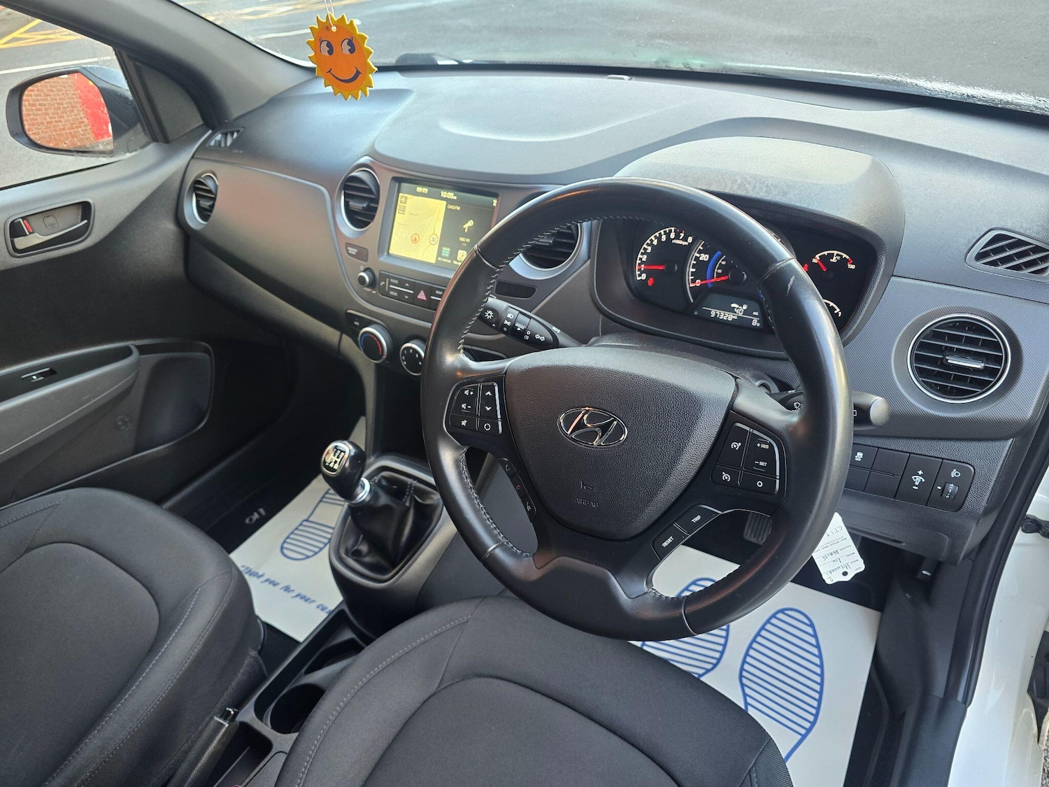 Used Hyundai i10 for sale - 76989535: Photo 3